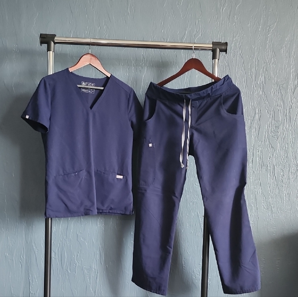 Figs Navy Blue Scrub Set